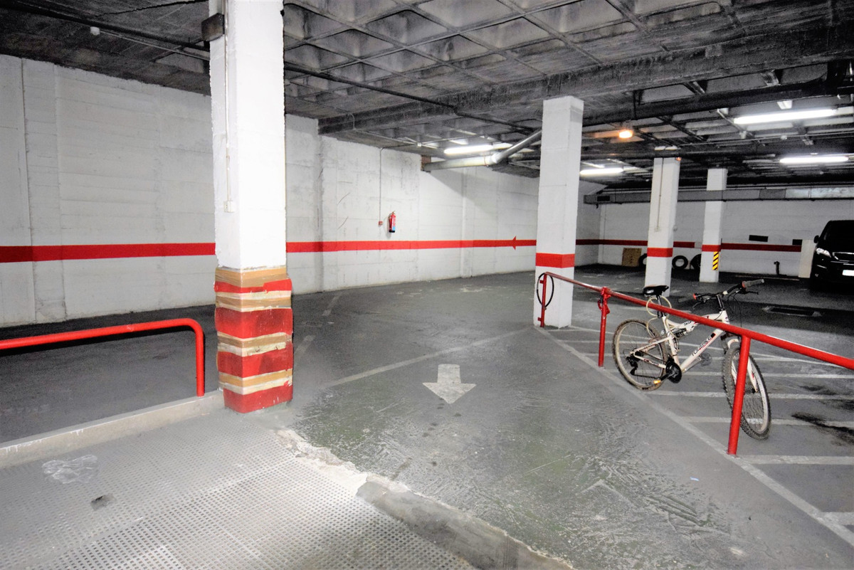 Commercial unit for sale in Guardamar Del Segura Costa Blanca, Alicante, Spain