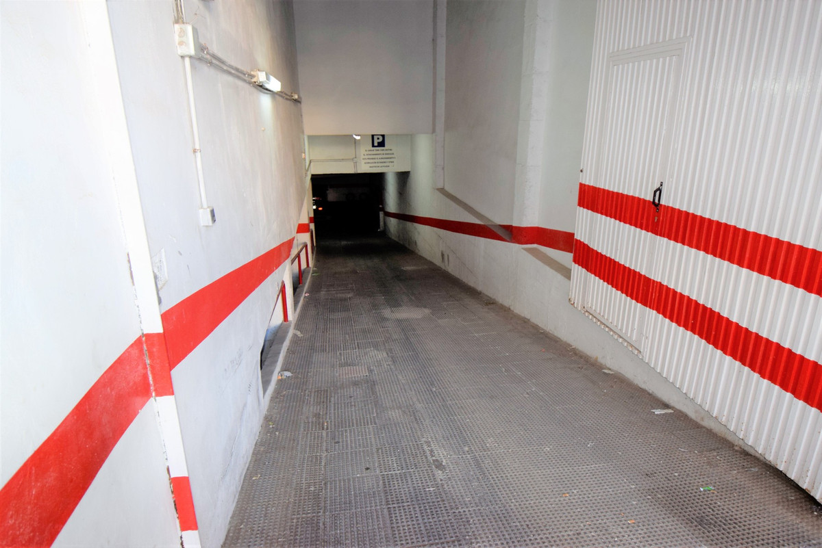 Commercial unit for sale in Guardamar Del Segura Costa Blanca, Alicante, Spain