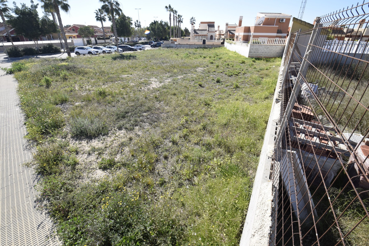 Se vende Terreno Rustico  en Costa Blanca, Alicante, España