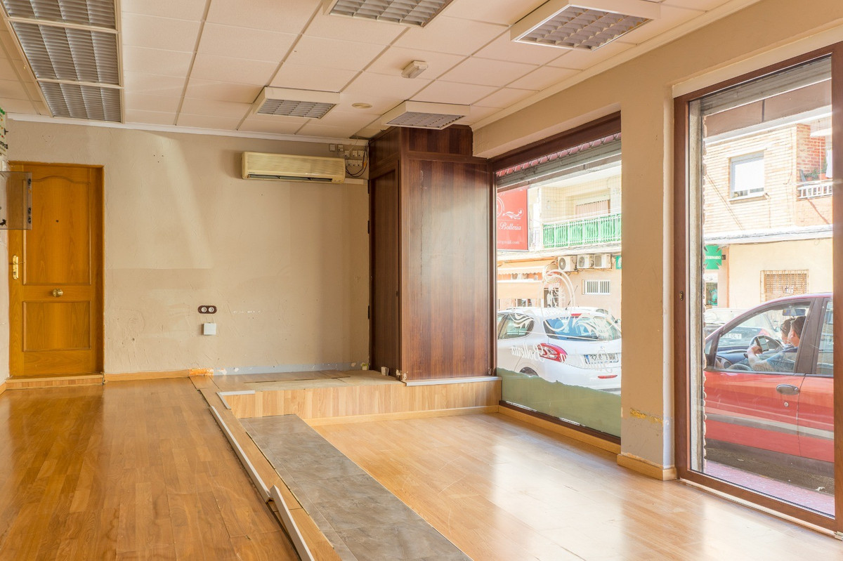 1 Bed Commercial unit for sale in Torrevieja Costa Blanca, Alicante, Spain