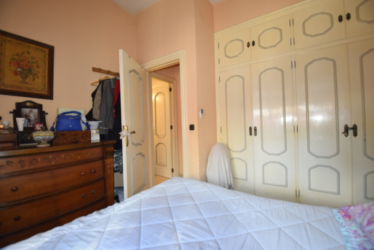 9 Bed Townhouse for sale in Torrevieja Costa Blanca, Alicante, Spain