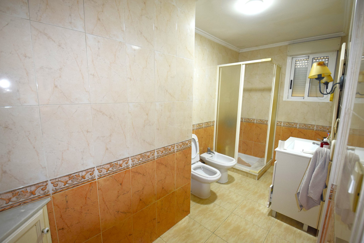 Se vende Pareada de 4 dormitorios en Costa Blanca, Alicante, España