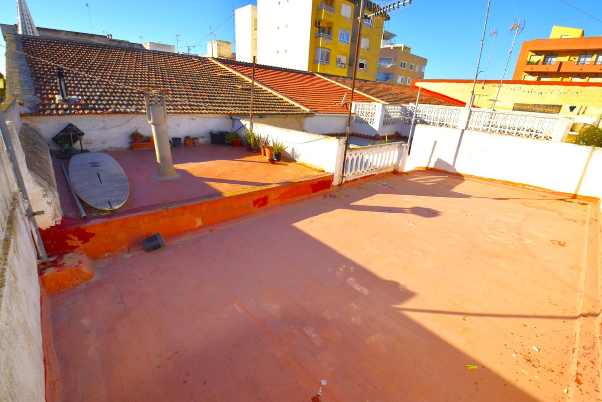 Se vende Pareada de 4 dormitorios en Costa Blanca, Alicante, España
