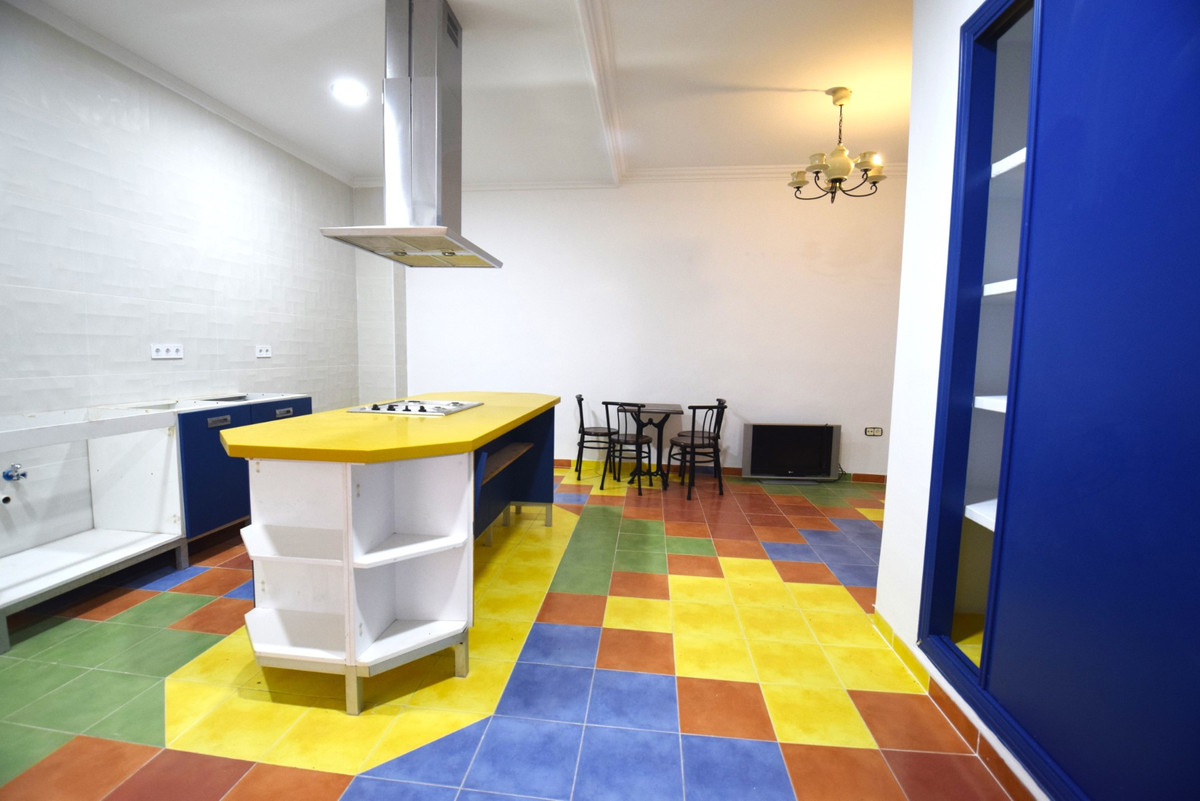 2 Bed Apartment for sale in Guardamar Del Segura Costa Blanca, Alicante, Spain