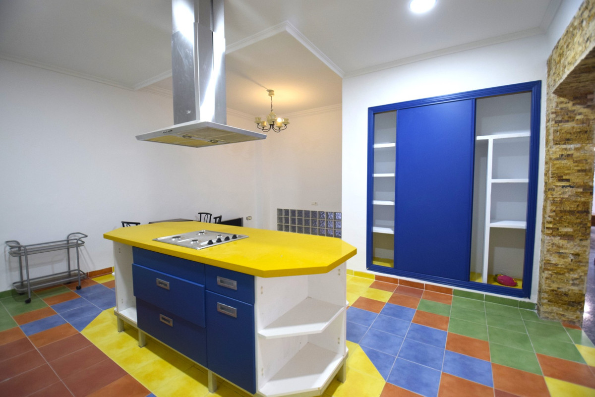 2 Bed Apartment for sale in Guardamar Del Segura Costa Blanca, Alicante, Spain