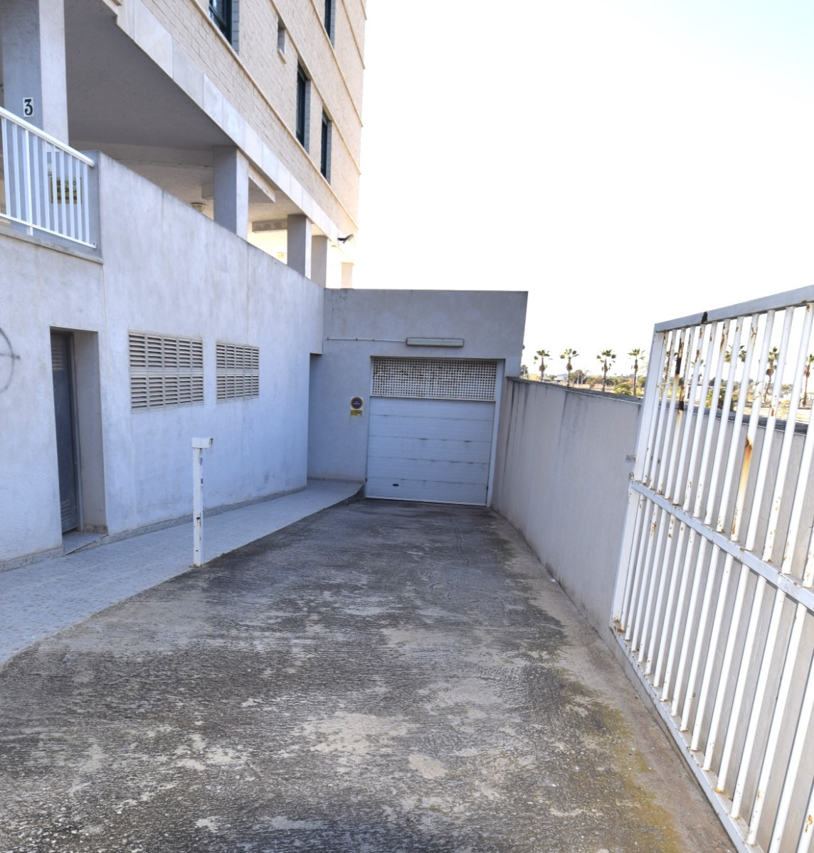3 Bed Apartment for sale in Guardamar Del Segura Costa Blanca, Alicante, Spain