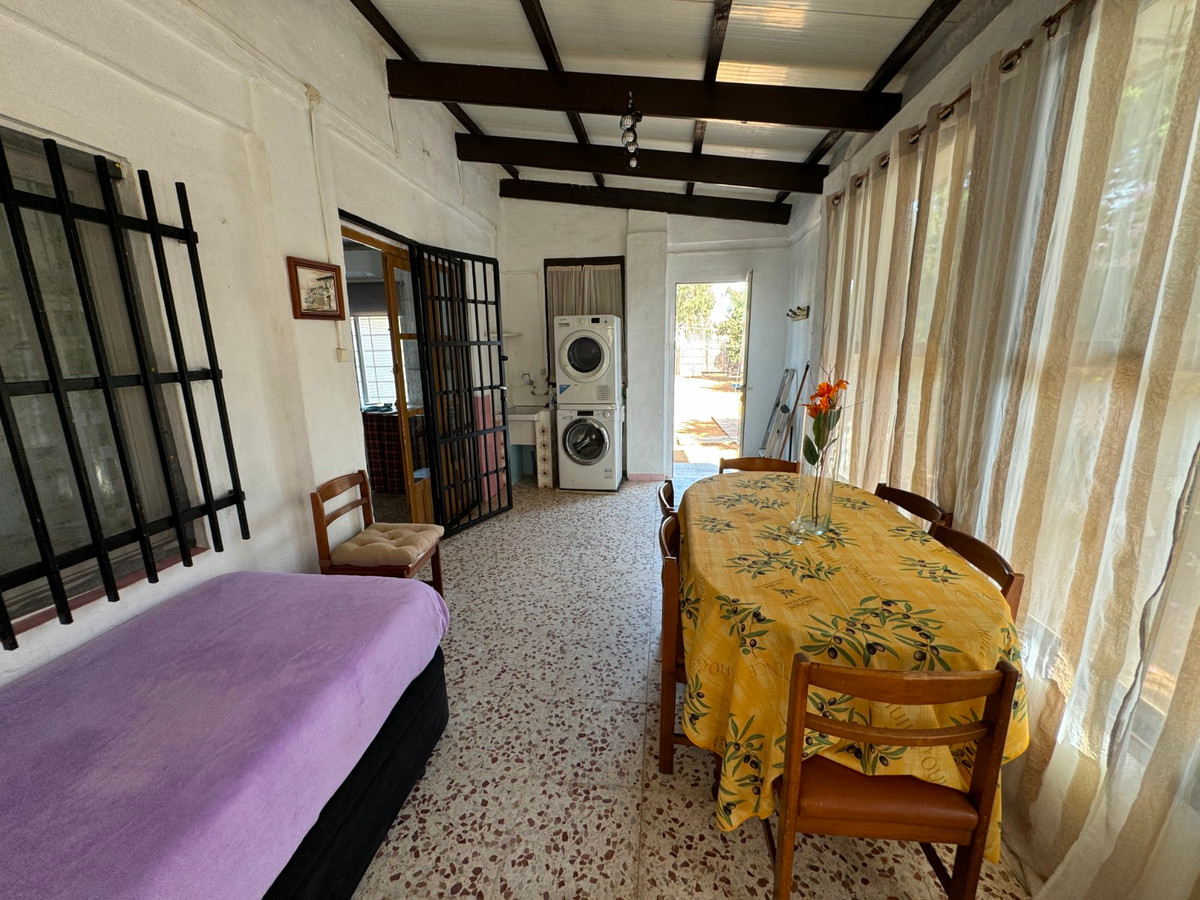 Se vende Villa - Chalet de 5 dormitorios en Costa Blanca, Alicante, España