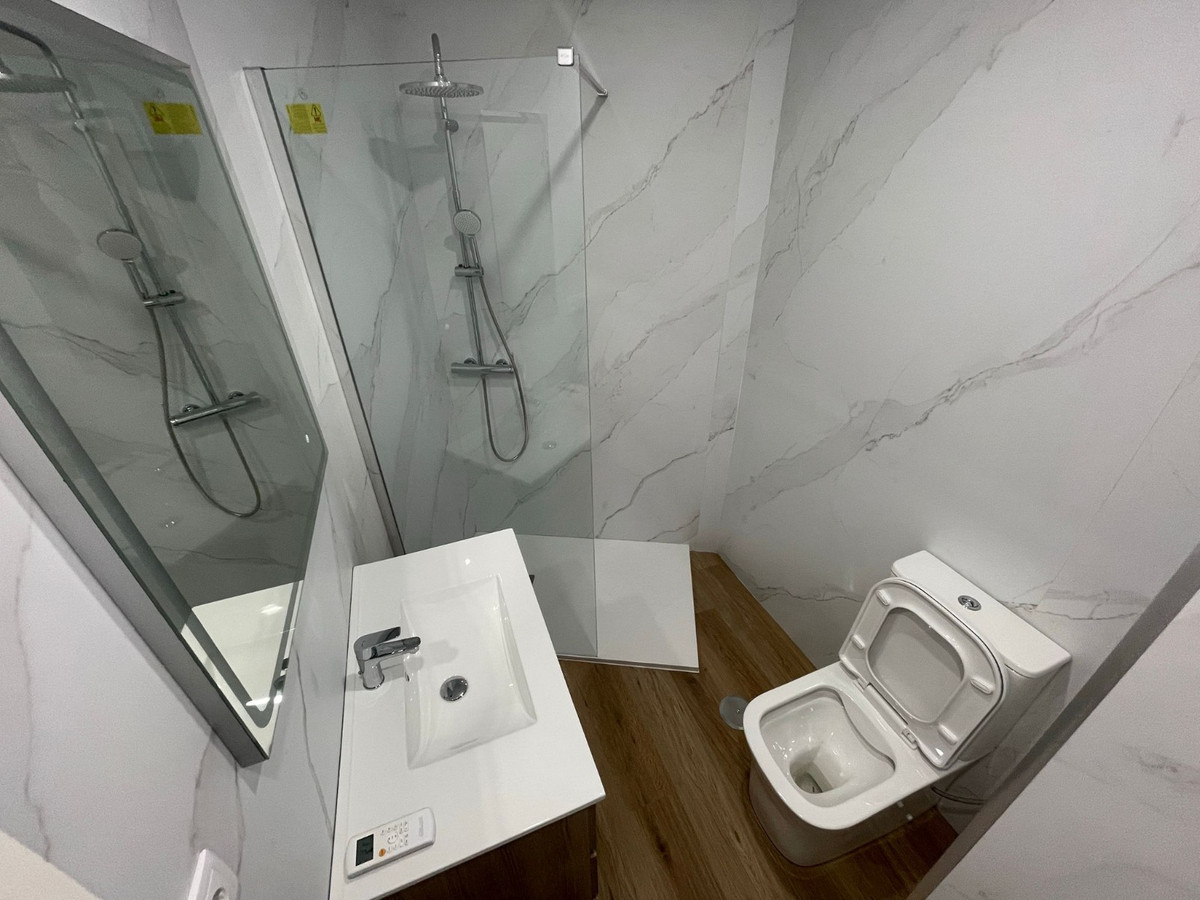 Se vende Apartamento Planta Baja de 2 dormitorios en Costa Blanca, Alicante, España