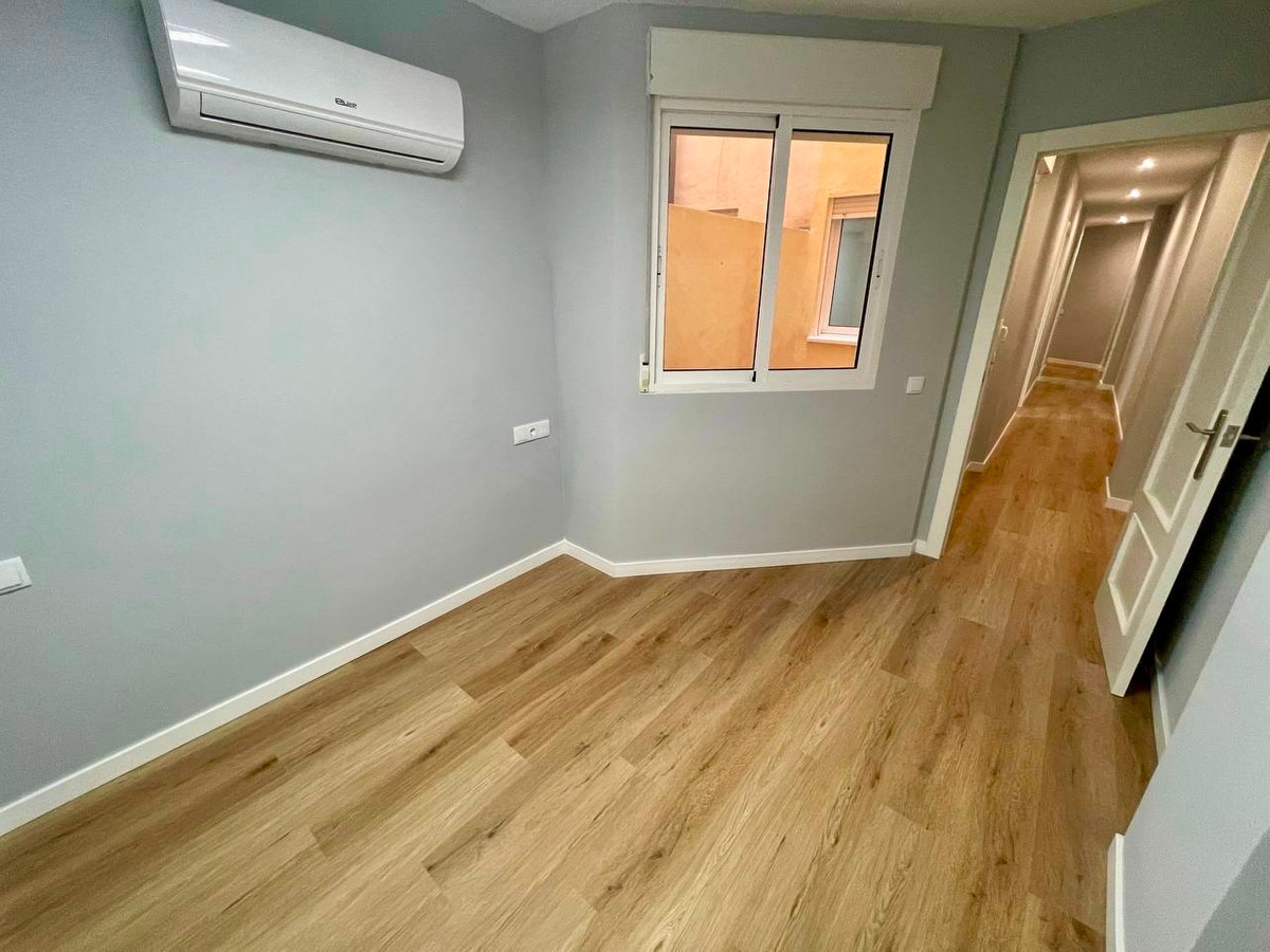 Se vende Apartamento Planta Baja de 2 dormitorios en Costa Blanca, Alicante, España