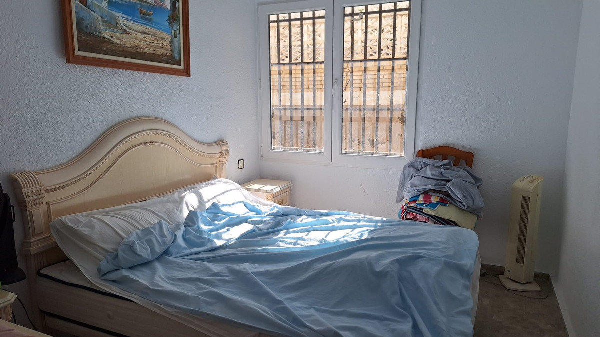 Se vende Bungalow de 2 dormitorios en Costa Blanca, Alicante, España