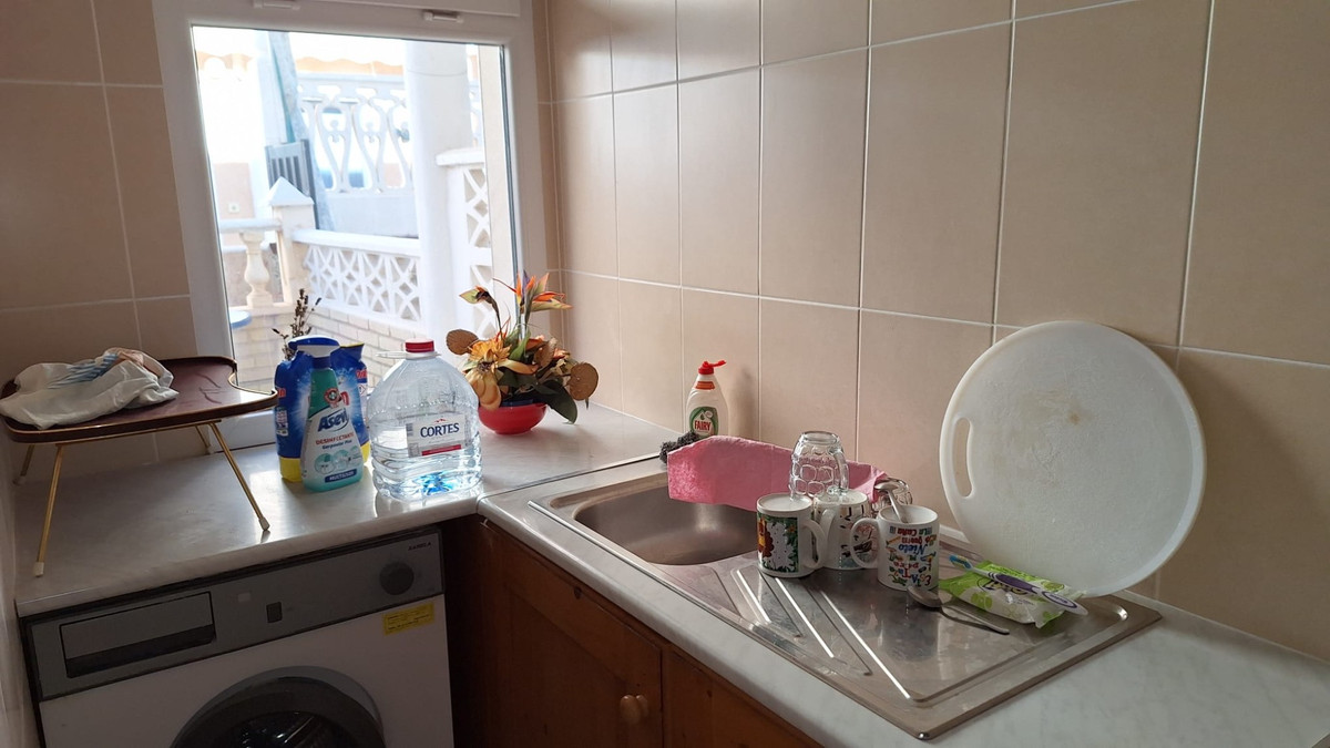 Se vende Bungalow de 2 dormitorios en Costa Blanca, Alicante, España