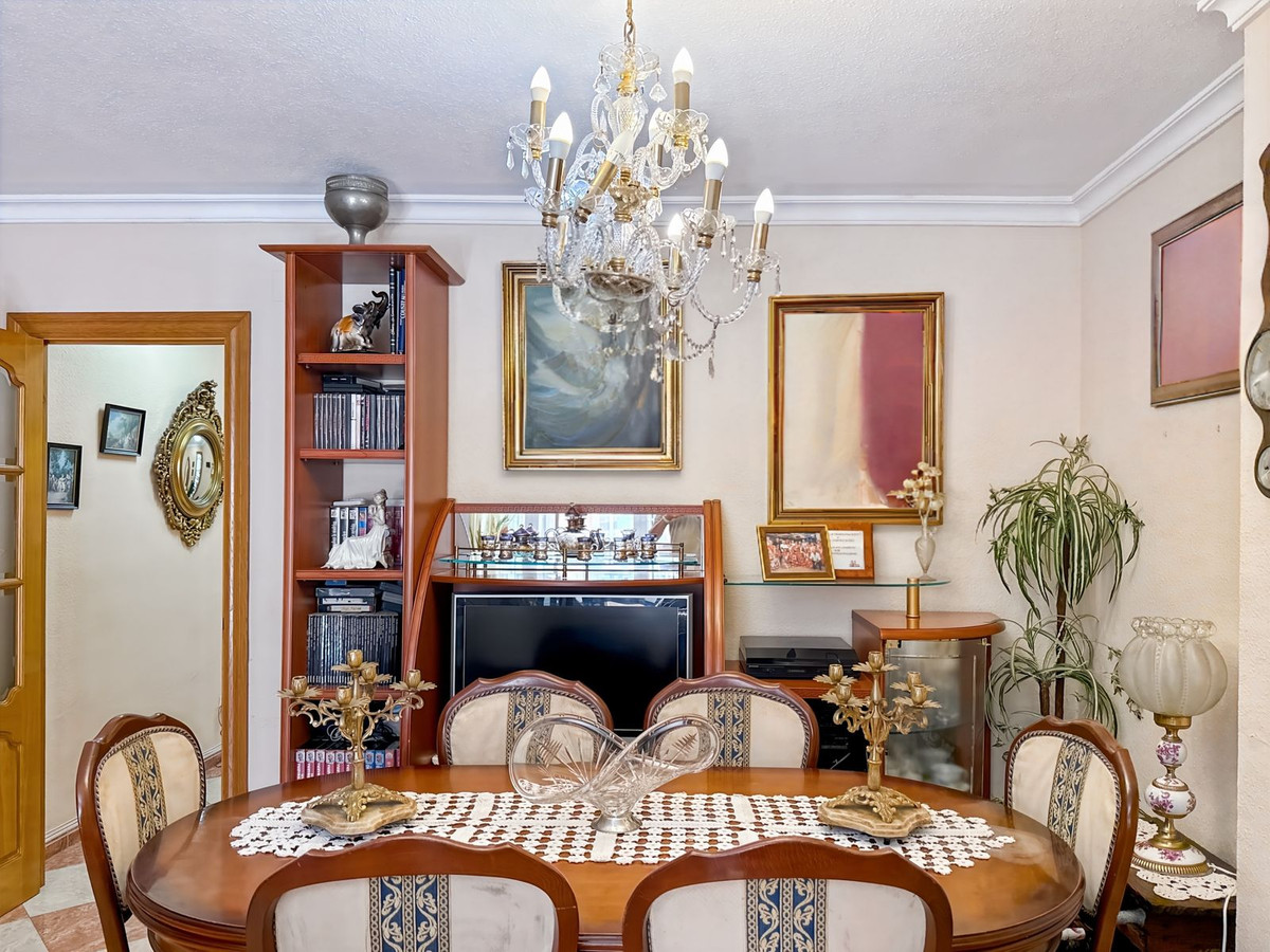 4 Bed Apartment for sale in Perchel Sur Málaga Ciudad, Málaga, Spain