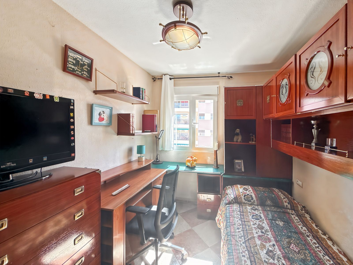 4 Bed Apartment for sale in Perchel Sur Málaga Ciudad, Málaga, Spain