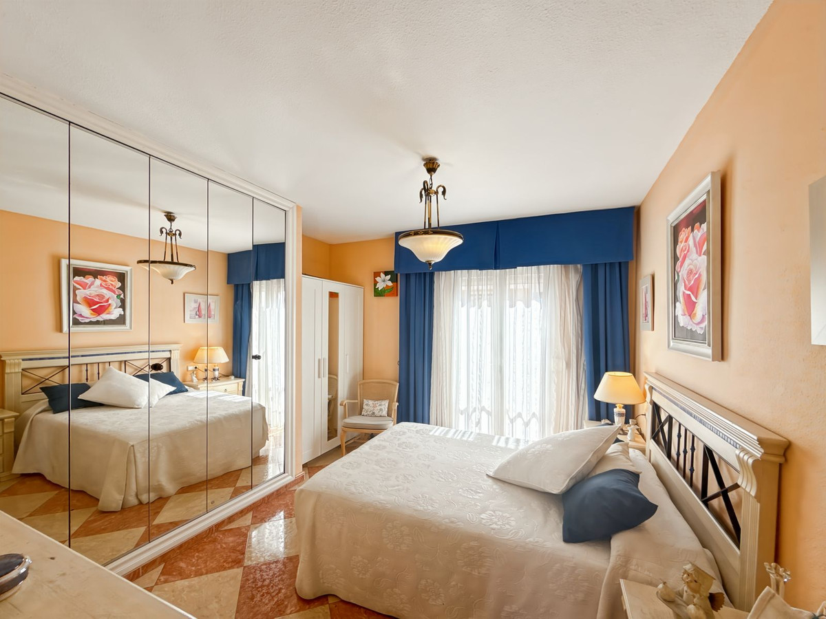 4 Bed Apartment for sale in Perchel Sur Málaga Ciudad, Málaga, Spain