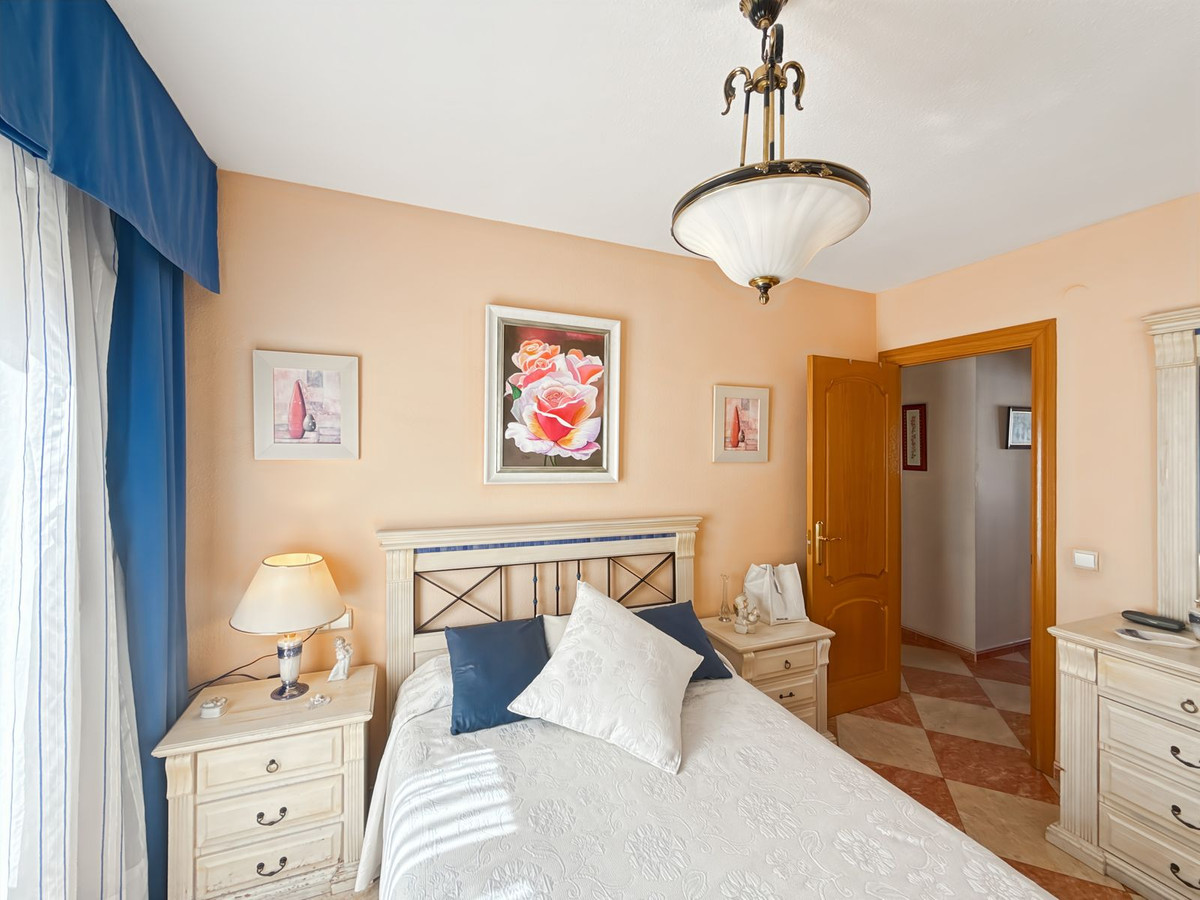 4 Bed Apartment for sale in Perchel Sur Málaga Ciudad, Málaga, Spain