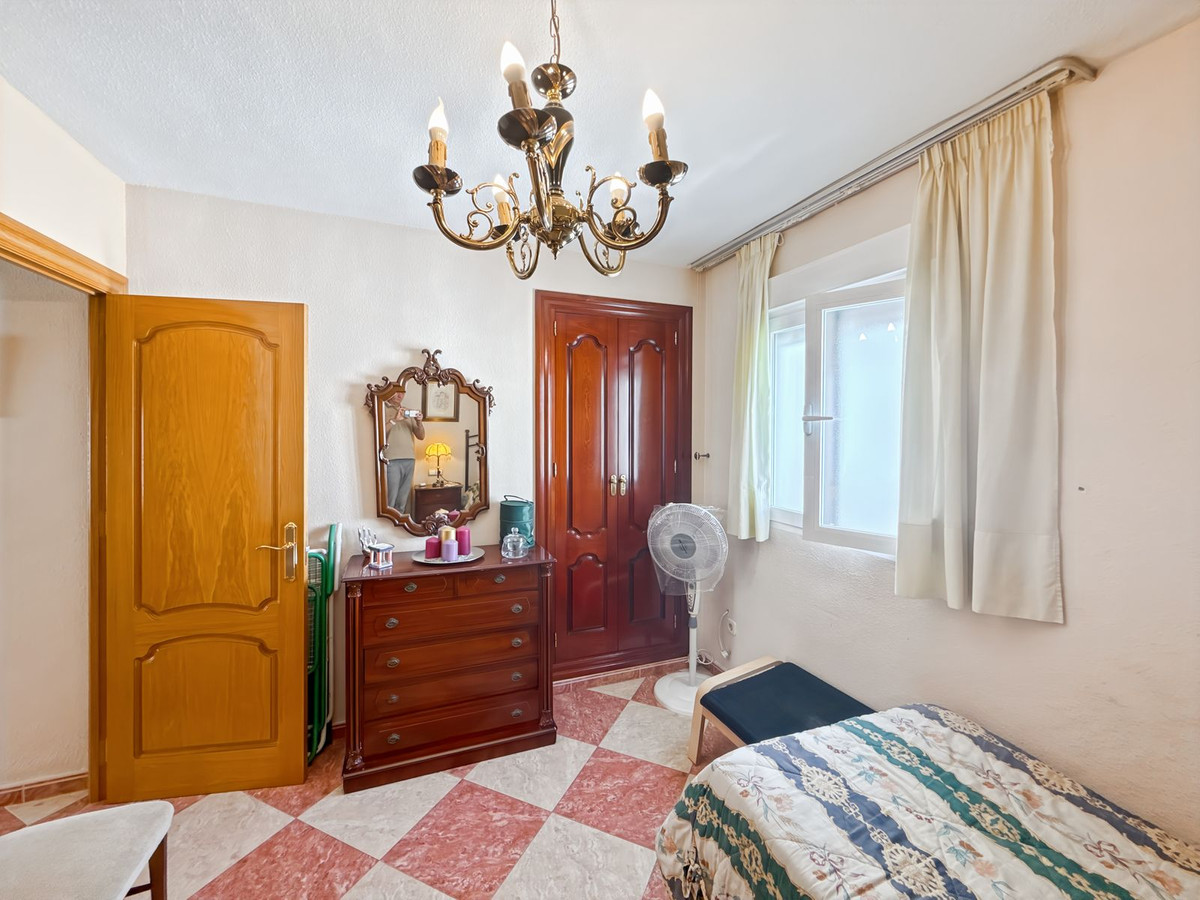 4 Bed Apartment for sale in Perchel Sur Málaga Ciudad, Málaga, Spain