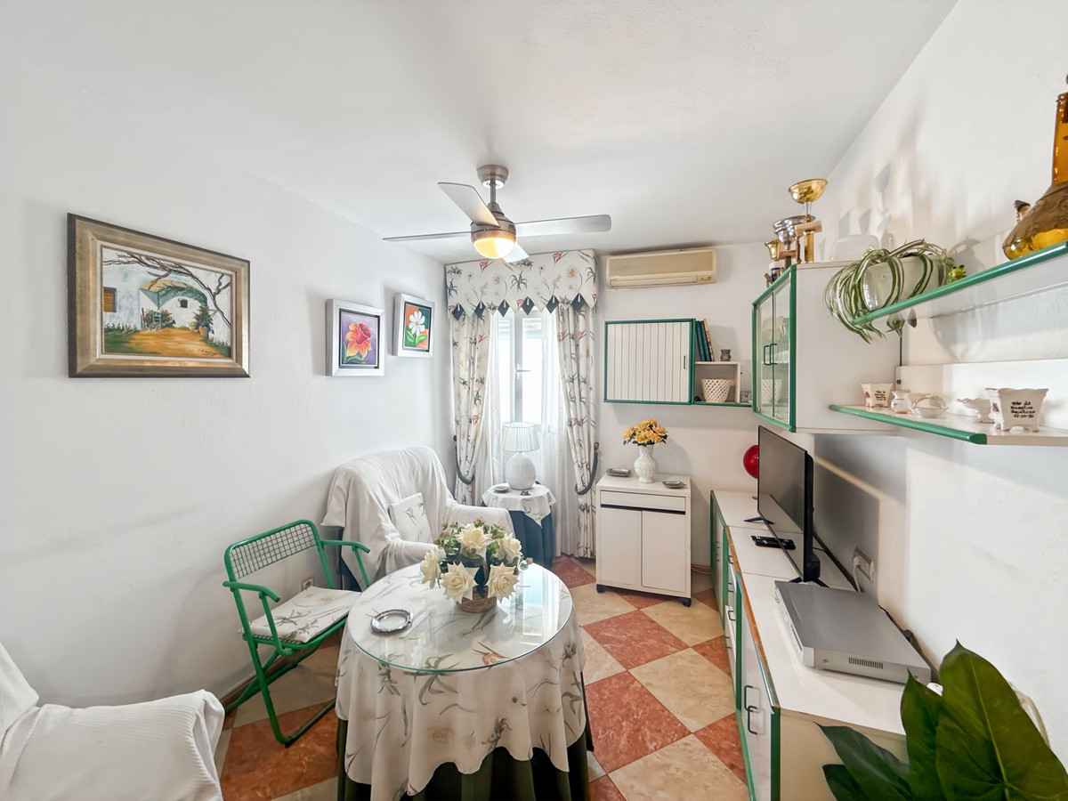 4 Bed Apartment for sale in Perchel Sur Málaga Ciudad, Málaga, Spain