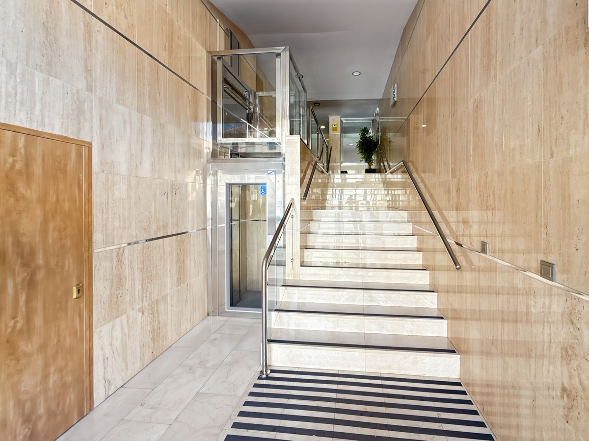 4 Bed Apartment for sale in Perchel Sur Málaga Ciudad, Málaga, Spain