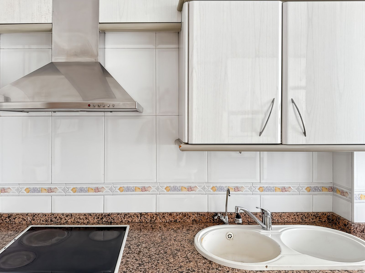 4 Bed Apartment for sale in Perchel Sur Málaga Ciudad, Málaga, Spain