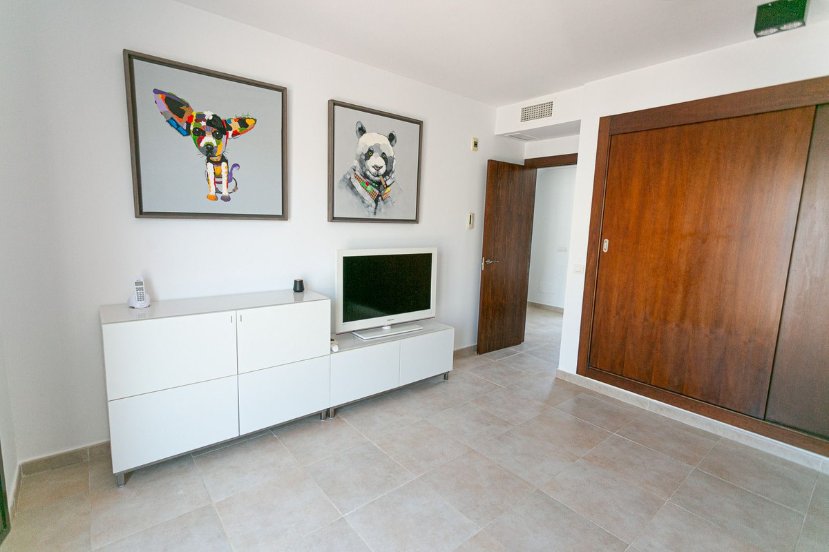 4 Bed Apartment for sale in Altos De Los Monteros Costa Del Sol, Málaga, Spain