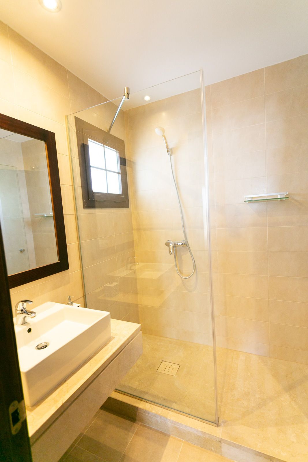4 Bed Apartment for sale in Altos De Los Monteros Costa Del Sol, Málaga, Spain