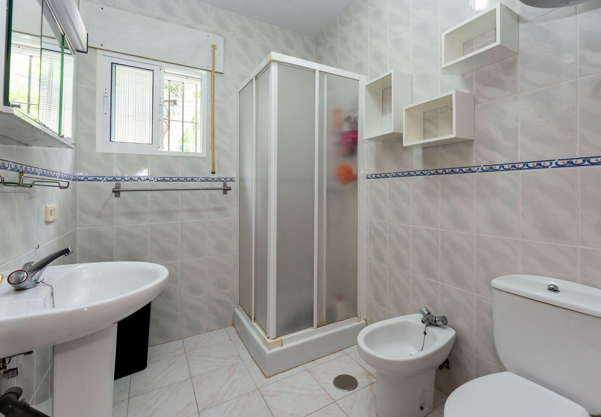 3 Bed Townhouse for sale in Coín Costa Del Sol, Málaga, Spain