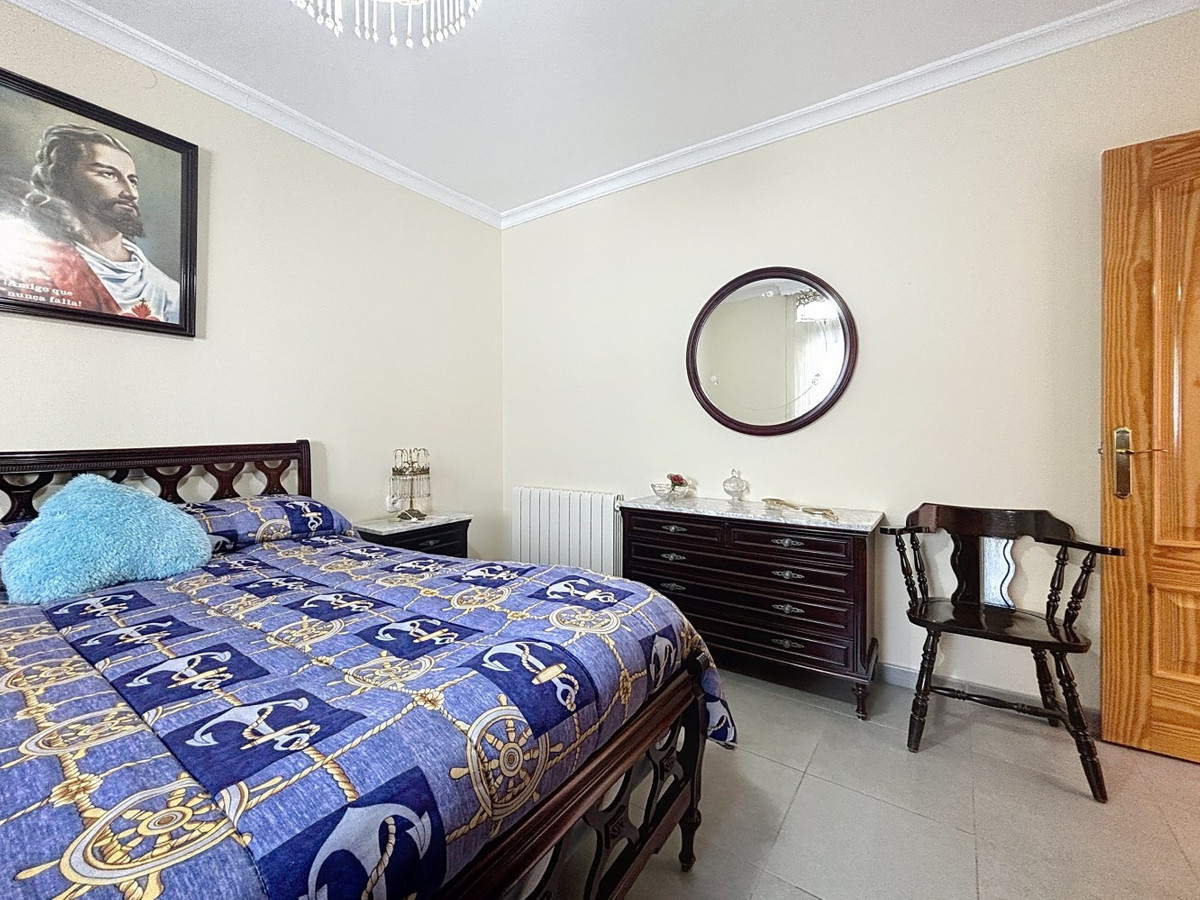 Se vende Villa - Chalet de 3 dormitorios en Costa Del Sol East, Málaga, España