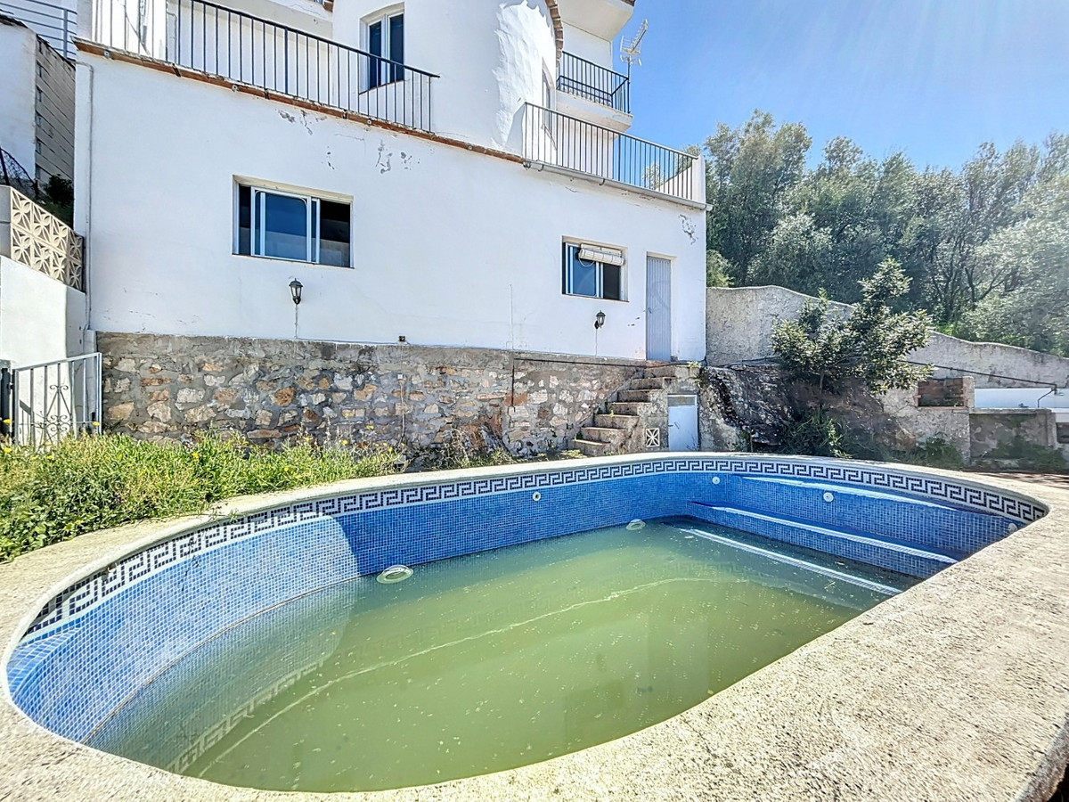 Se vende Villa - Chalet de 3 dormitorios en Costa Del Sol East, Málaga, España