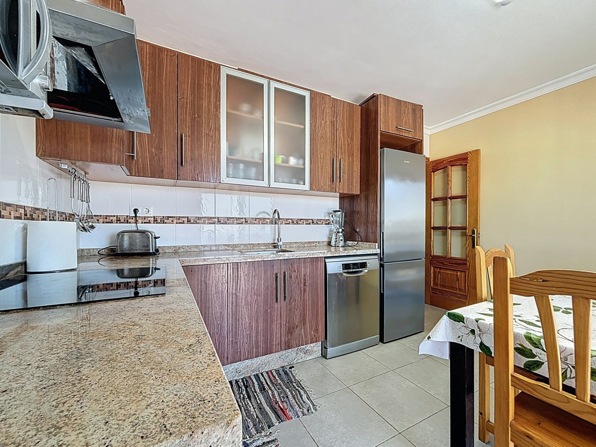 Se vende Villa - Chalet de 3 dormitorios en Costa Del Sol East, Málaga, España