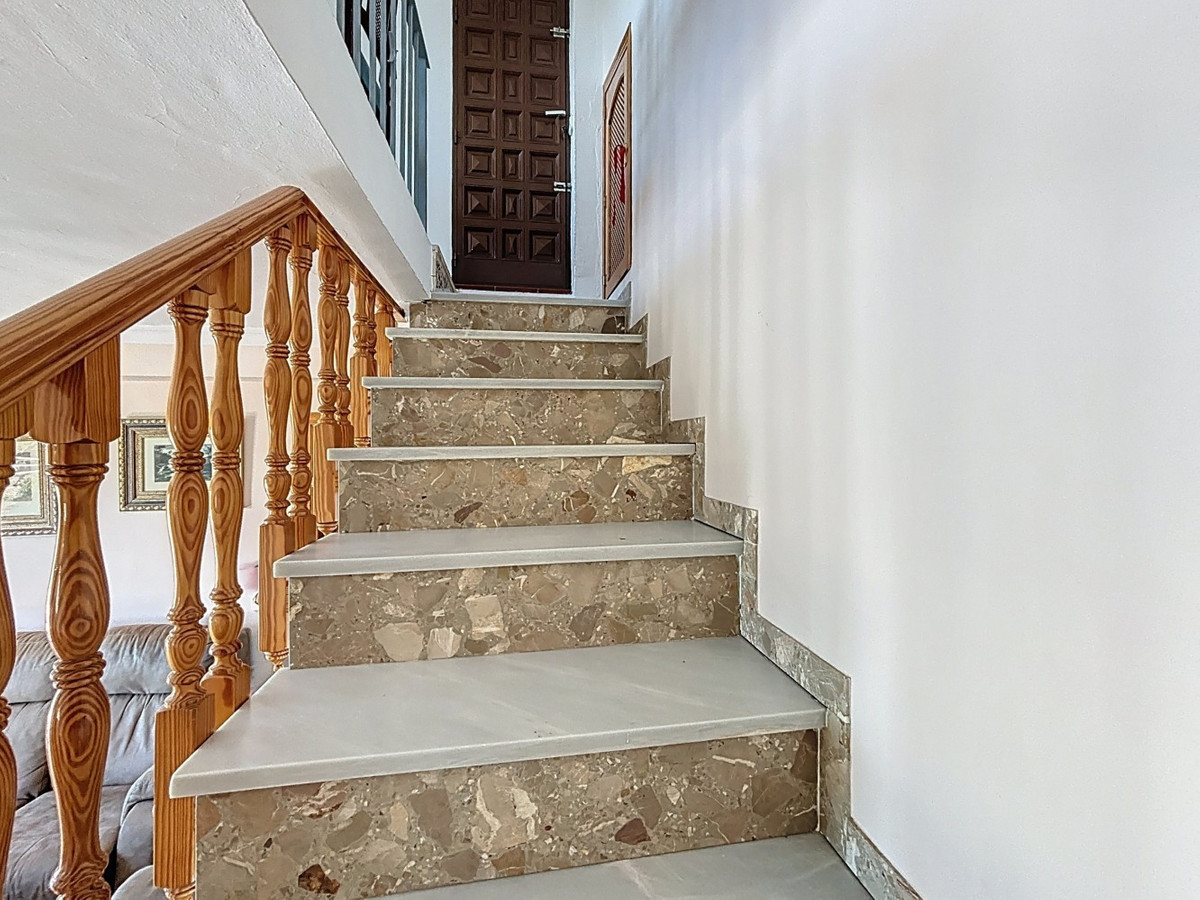 Se vende Villa - Chalet de 3 dormitorios en Costa Del Sol East, Málaga, España
