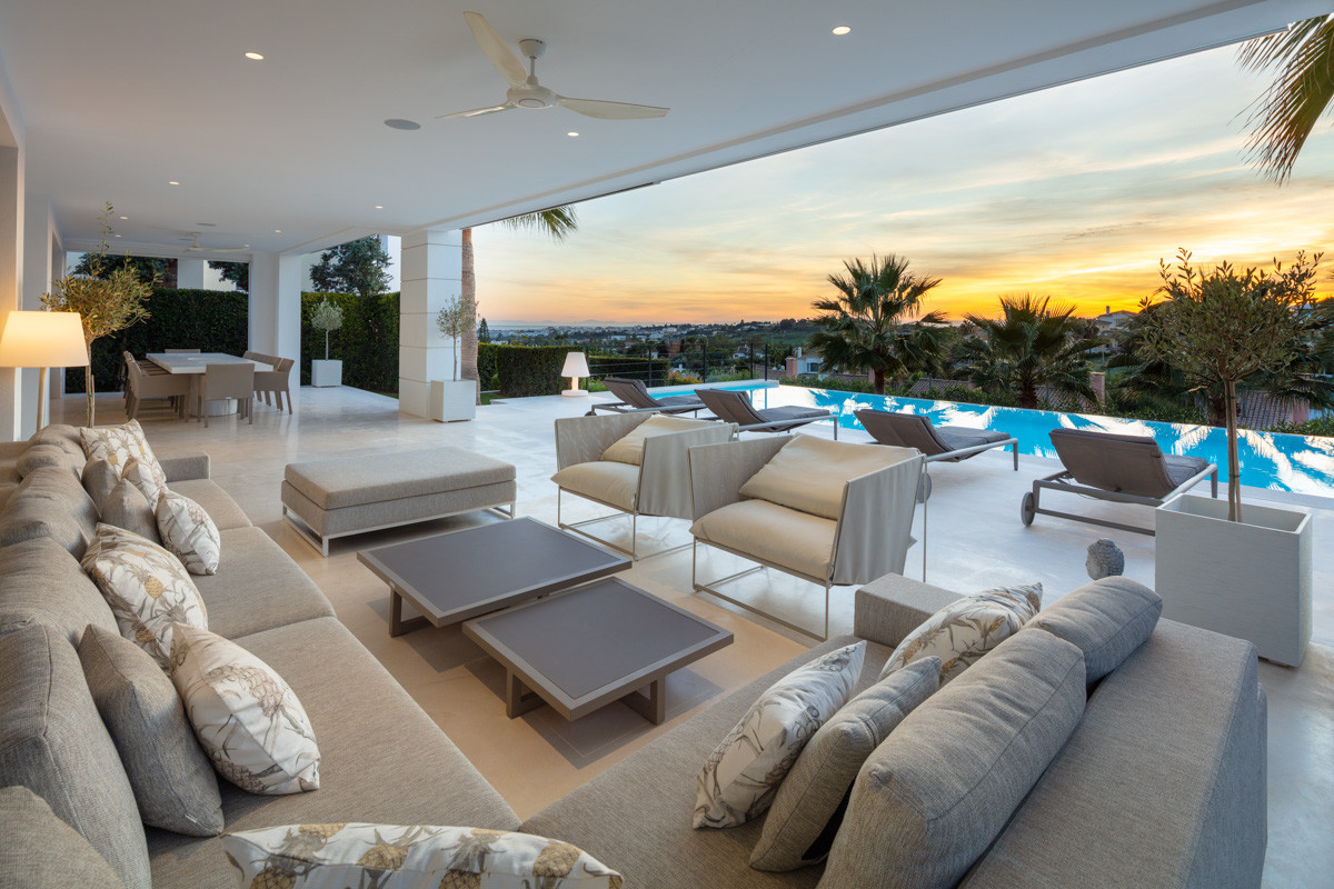Se vende Villa - Chalet de 7 dormitorios en Costa Del Sol, Málaga, España
