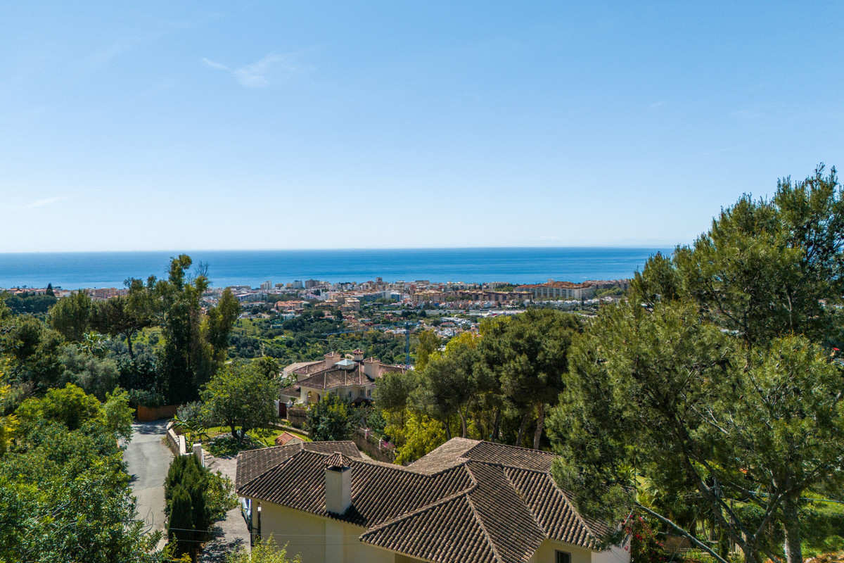 Plots for sale in Marbella Costa Del Sol, Málaga, Spain