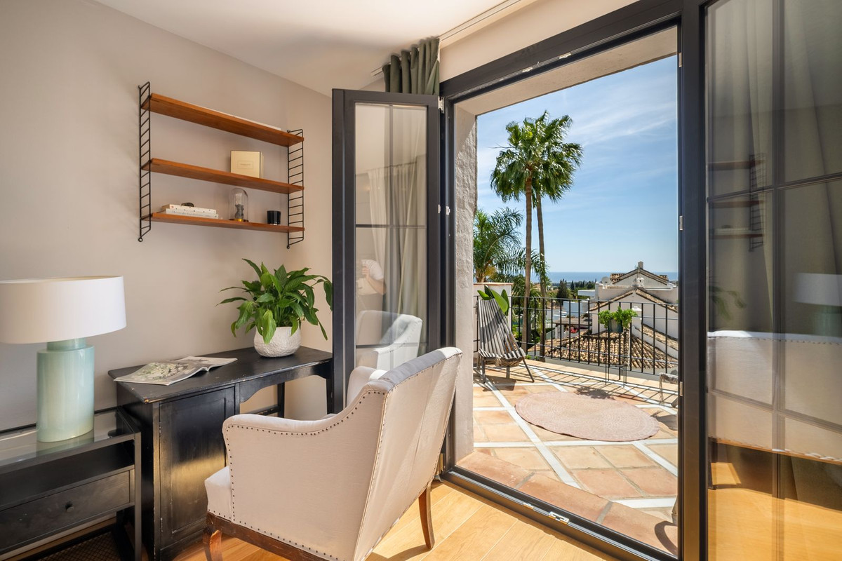 4 Bed Townhouse for sale in Marbella Costa Del Sol, Málaga, Spain