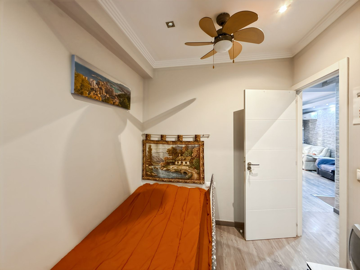 3 Bed Apartment for sale in La Merced Málaga Ciudad, Málaga, Spain