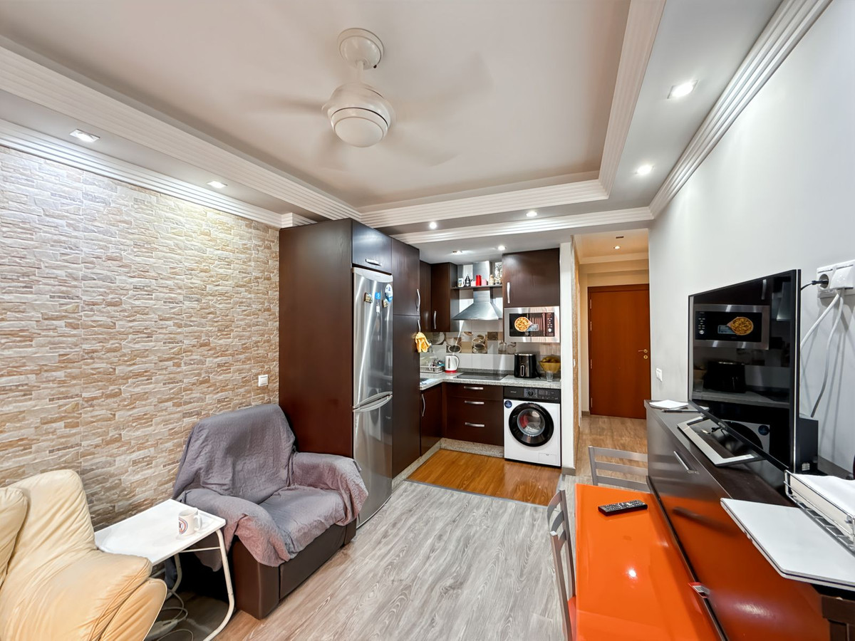 3 Bed Apartment for sale in La Merced Málaga Ciudad, Málaga, Spain