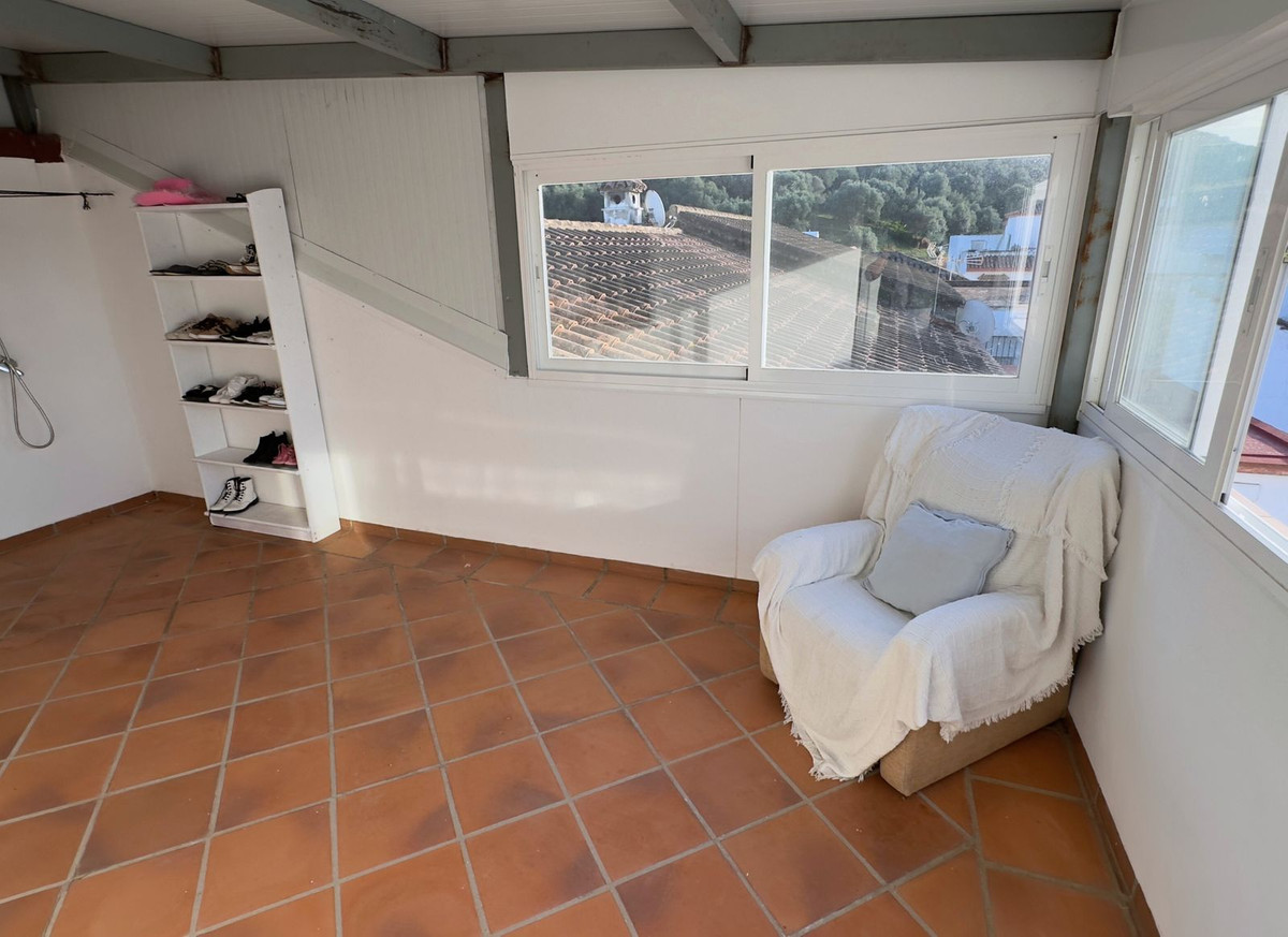 Se vende Villa - Chalet de 5 dormitorios en Costa Del Sol, Málaga, España