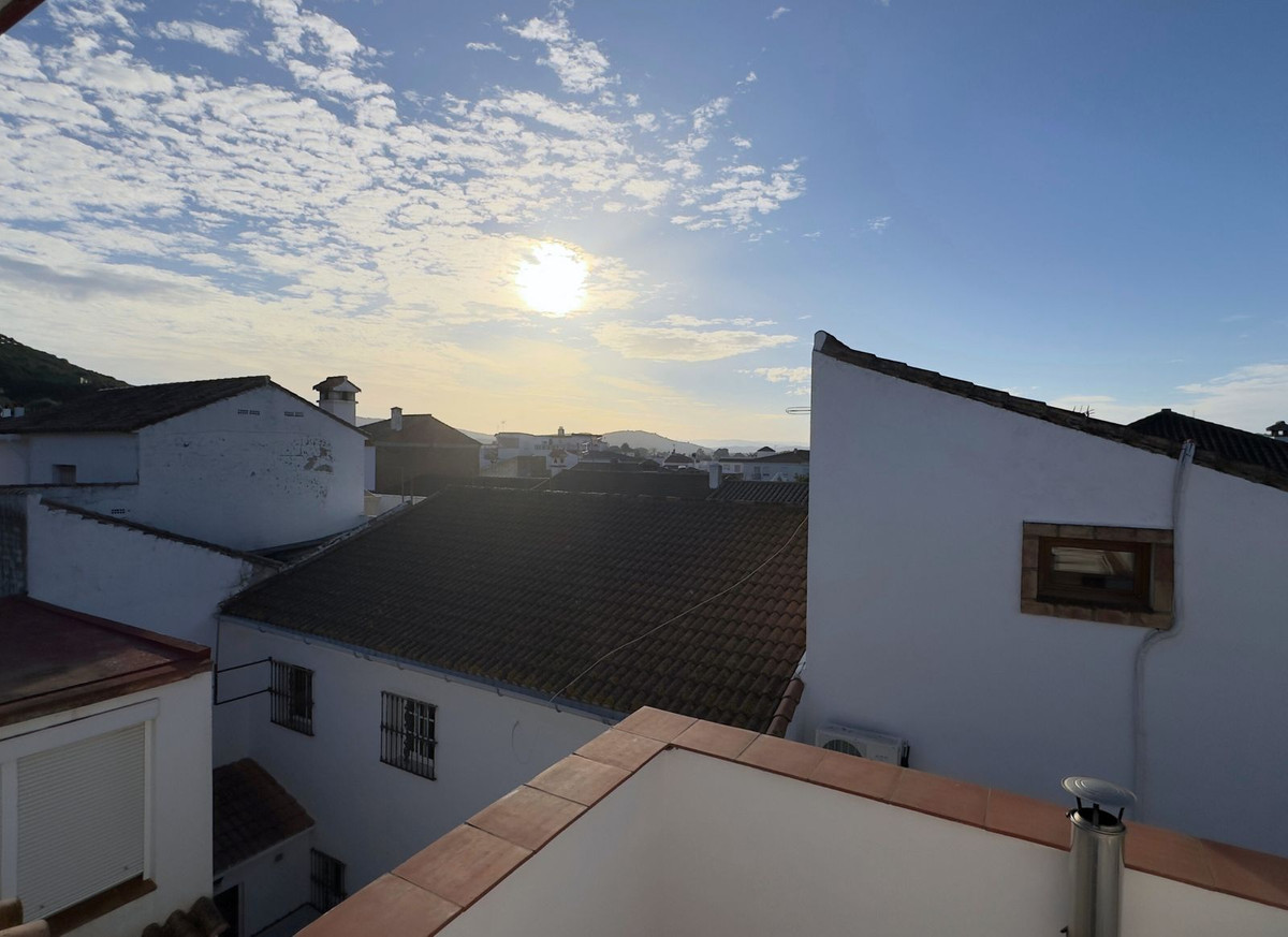 Se vende Villa - Chalet de 5 dormitorios en Costa Del Sol, Málaga, España