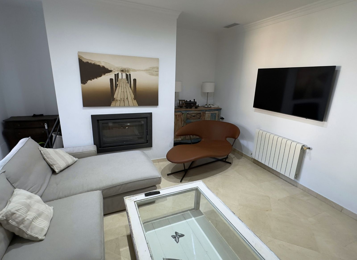 Se vende Villa - Chalet de 5 dormitorios en Costa Del Sol, Málaga, España