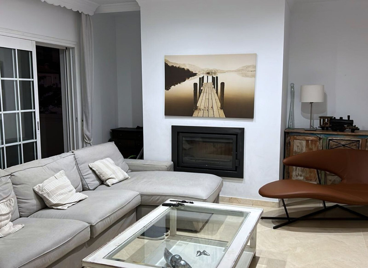 Se vende Villa - Chalet de 5 dormitorios en Costa Del Sol, Málaga, España