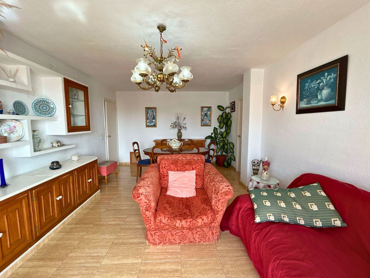 3 Bed Apartment for sale in Marbella Costa Del Sol, Málaga, Spain