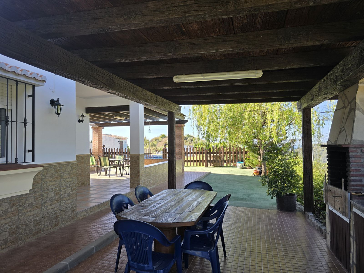 Se vende Villa - Chalet de 3 dormitorios en Costa Del Sol East, Málaga, España
