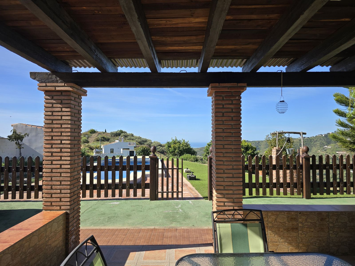 Se vende Villa - Chalet de 3 dormitorios en Costa Del Sol East, Málaga, España