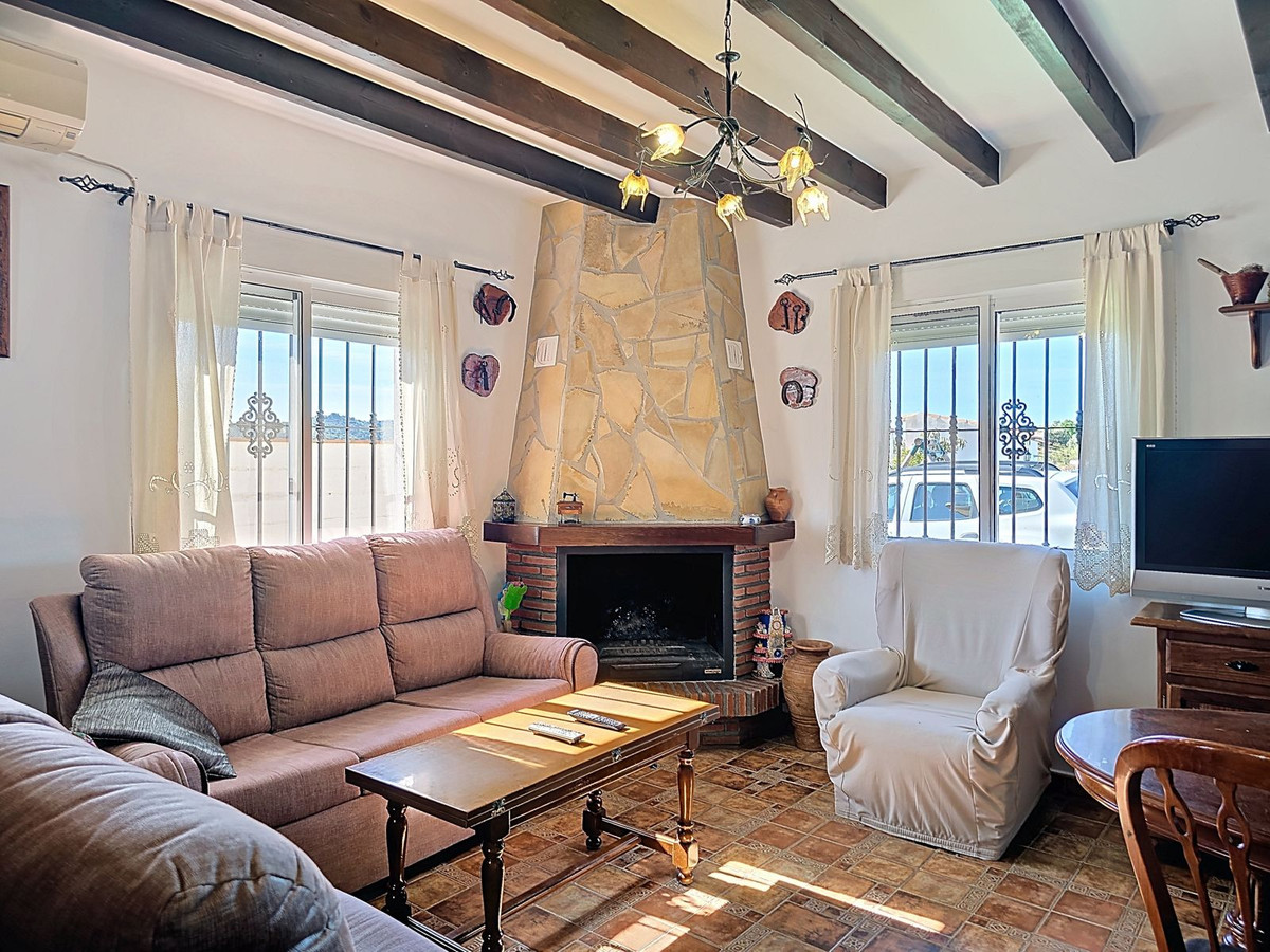 Se vende Villa - Chalet de 3 dormitorios en Costa Del Sol East, Málaga, España