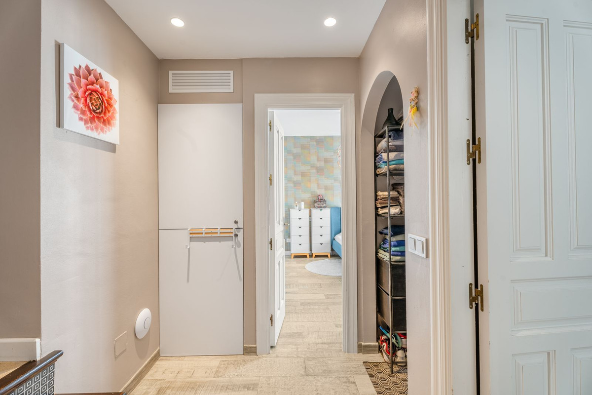 3 Bed Townhouse for sale in The Golden Mile Costa Del Sol, Málaga, Spain
