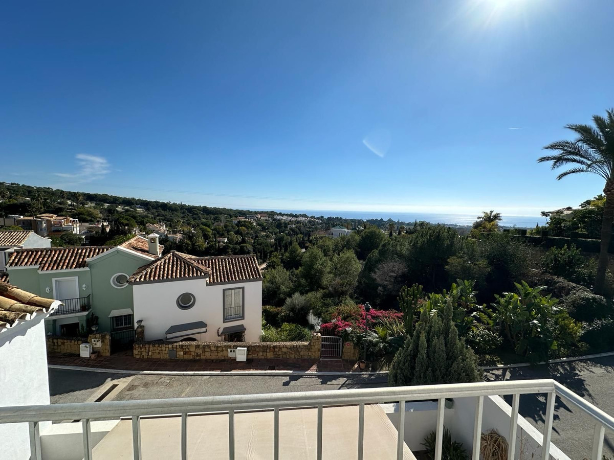 3 Bed Townhouse for sale in The Golden Mile Costa Del Sol, Málaga, Spain