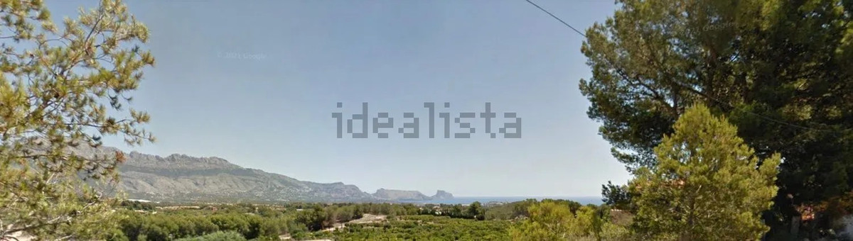 Plots for sale in Lalfás Del Pi Costa Blanca, Alicante, Spain
