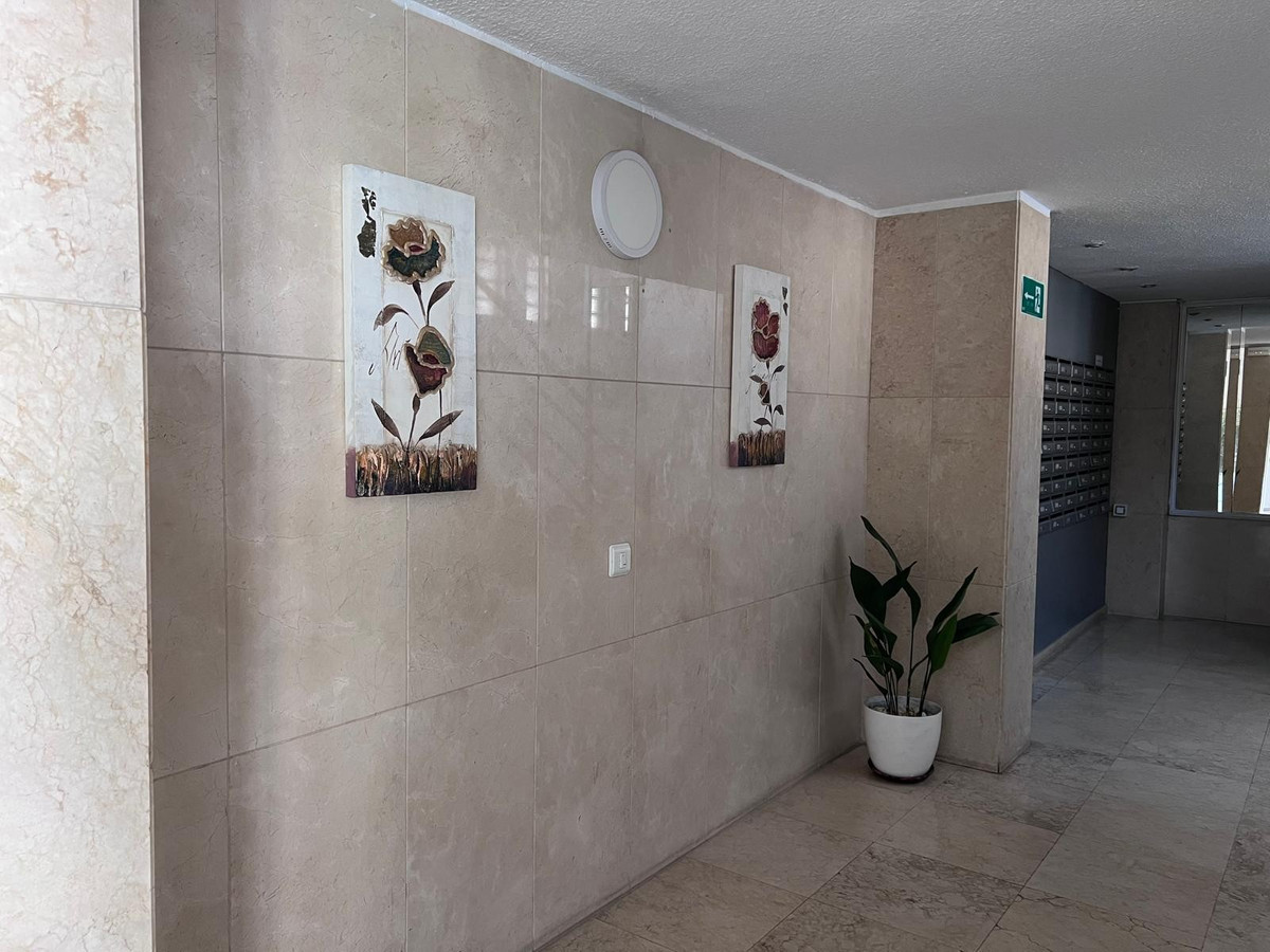 1 Bed Apartment for sale in Benidorm Costa Blanca, Alicante, Spain