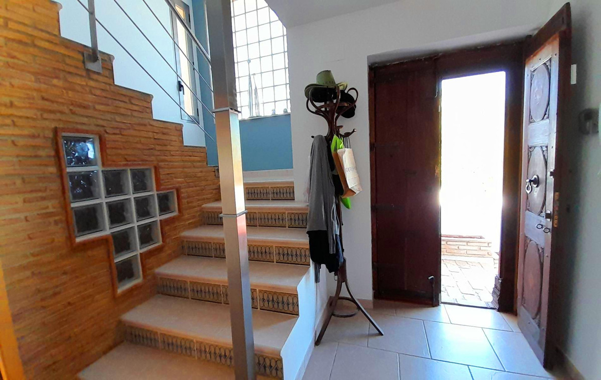 Se vende Villa - Chalet de 4 dormitorios en Costa Blanca, Alicante, España