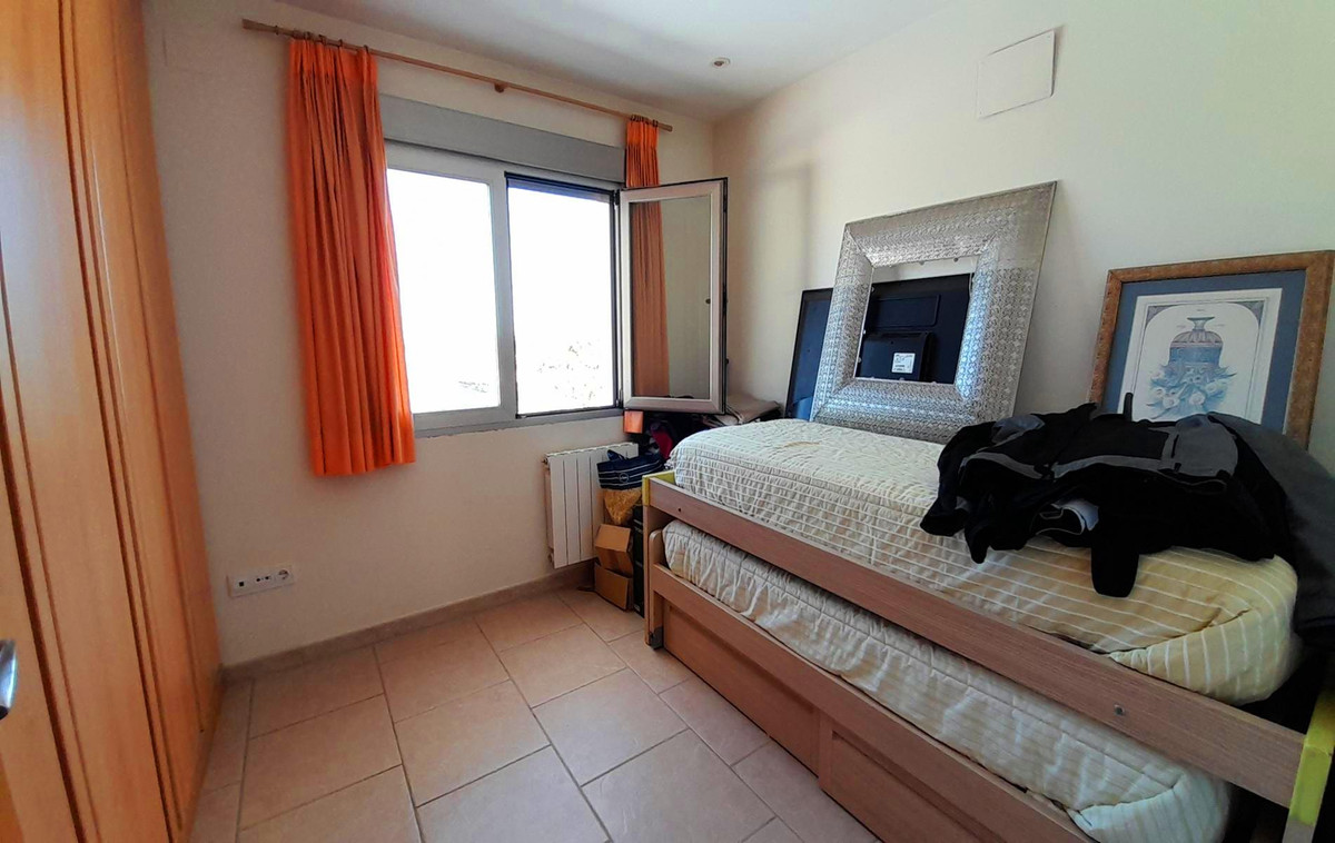 Se vende Villa - Chalet de 4 dormitorios en Costa Blanca, Alicante, España