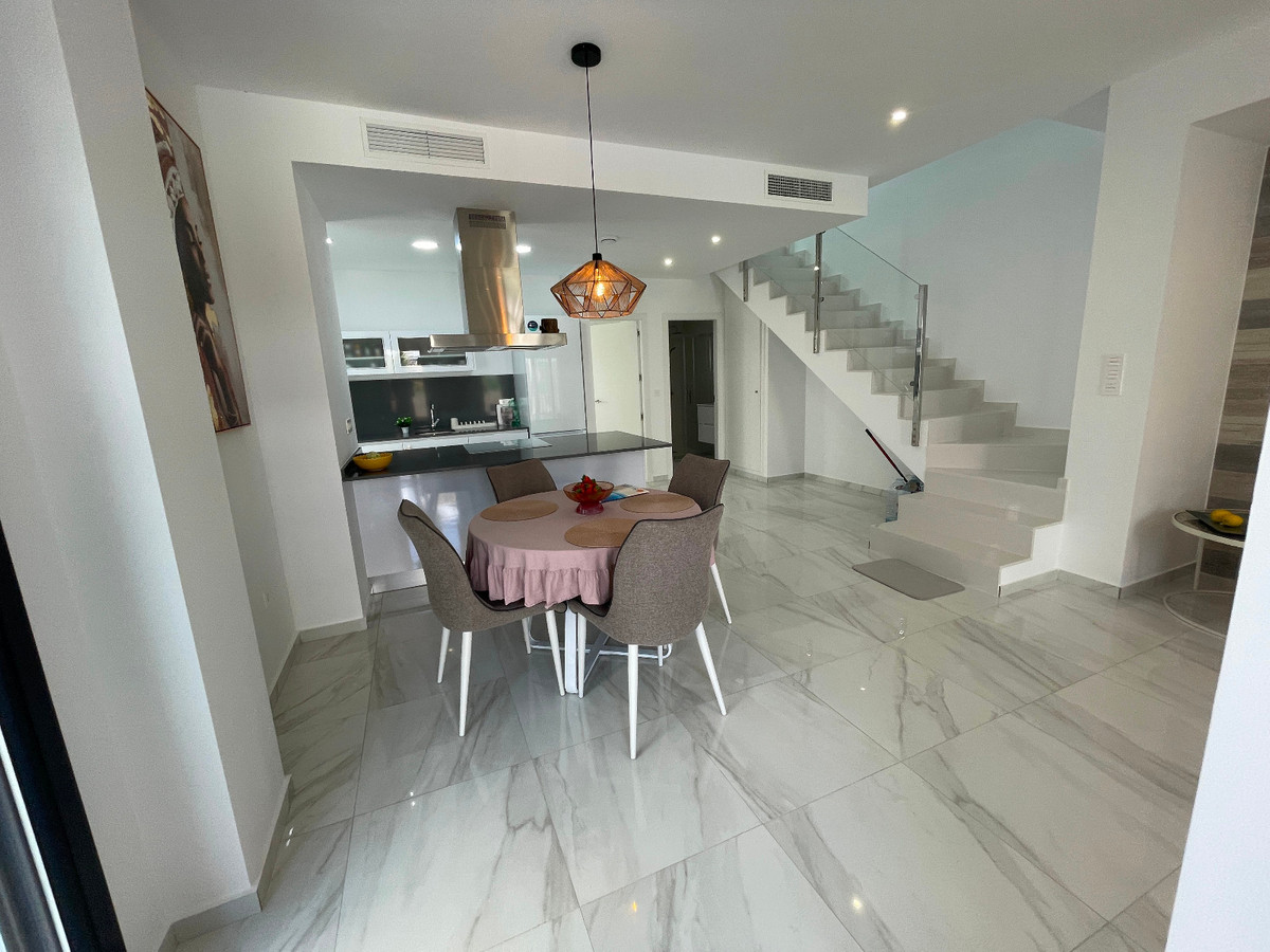 3 Bed Townhouse for sale in Benijofar Costa Blanca, Alicante, Spain
